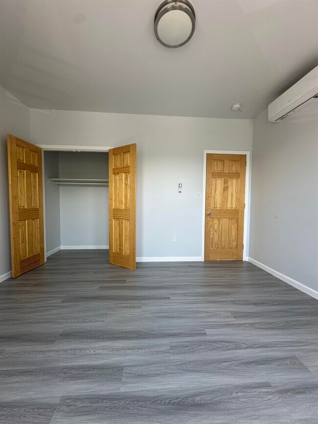 Building Photo - 599 Ocean Ave