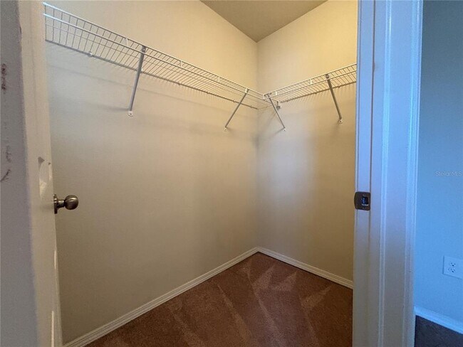 Building Photo - 4912 White Sanderling Ct