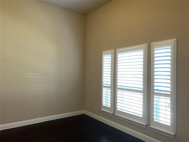 Building Photo - 3921 Cameron Ln