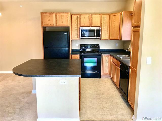 Building Photo - 9551 Pearl Cir
