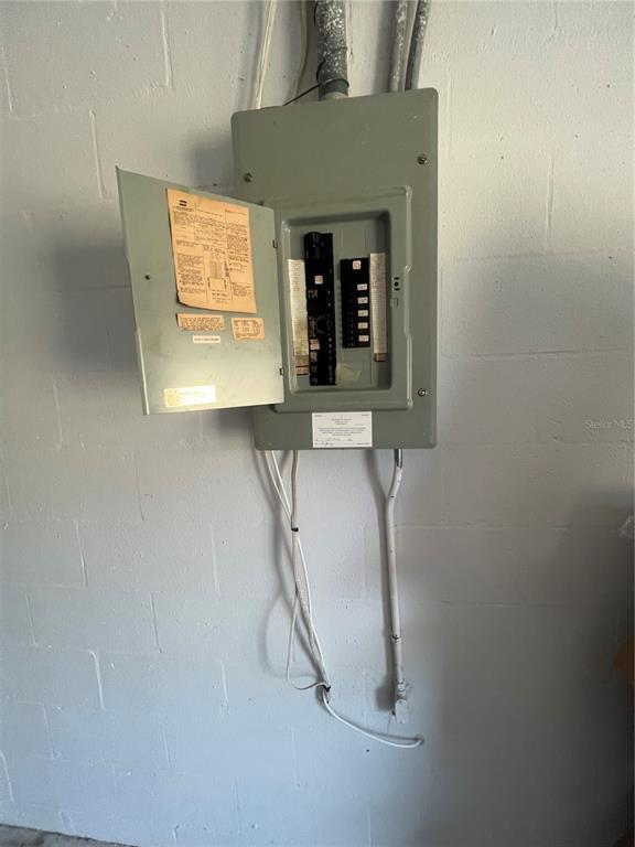 Building Photo - 13020 Sun Rd