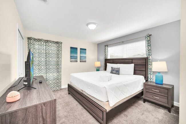 Building Photo - 780 Pebble Beach Dr