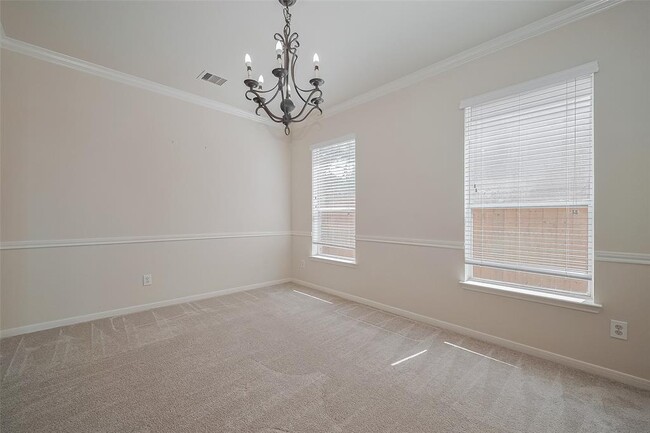 Building Photo - 21627 Cozy Hollow Ln