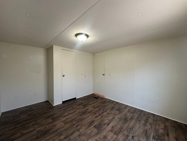 Building Photo - 134 Littleton St