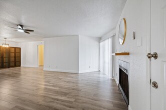 Building Photo - 10733 Braes Bend Dr