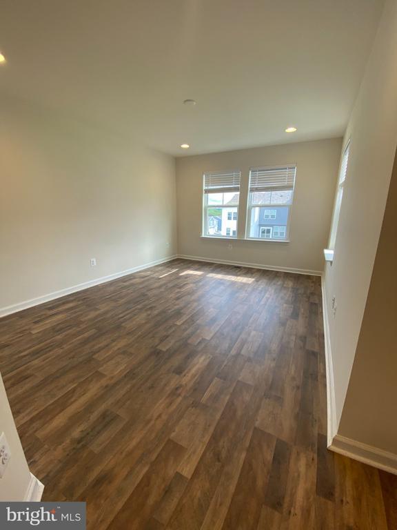 Building Photo - 128 Tuxford Rd