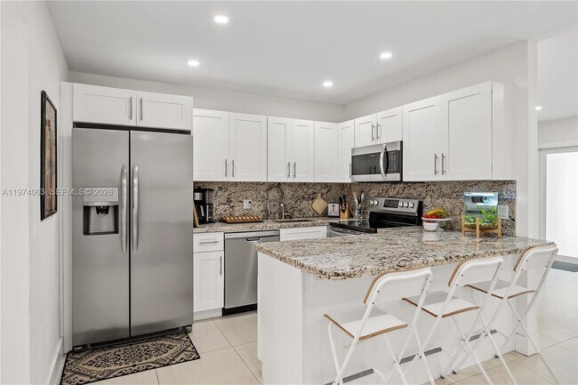 Building Photo - 11720 SW 81st Rd