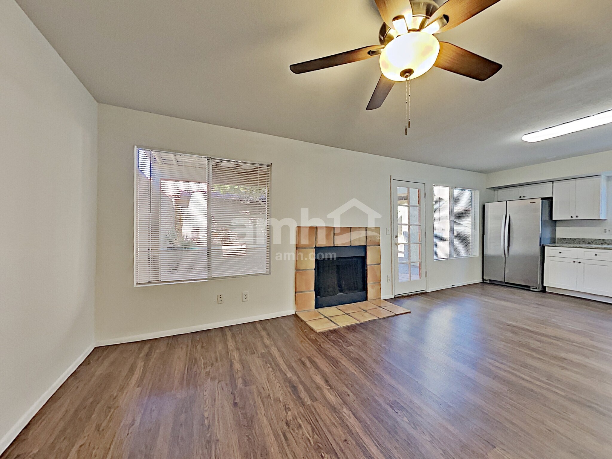 Building Photo - 4508 E Monte Way