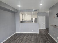 Building Photo - Large 2 Bed 2 Bath Condo in Chula Vista