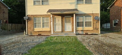 Building Photo - 2514 Glenrose Ave