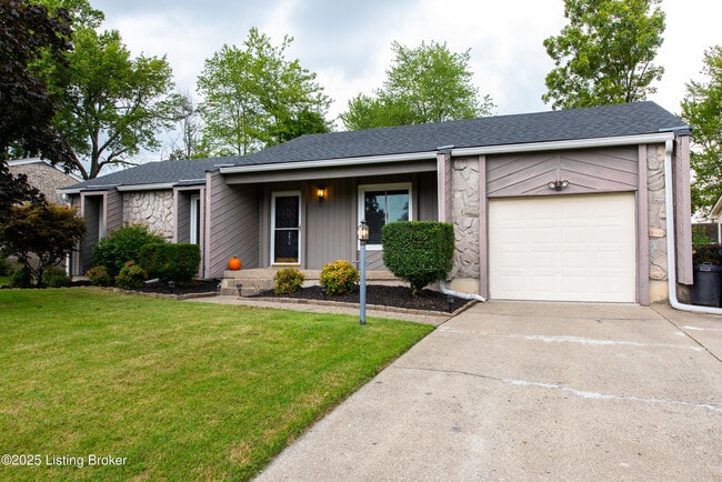 Building Photo - 8015 Schroering Dr