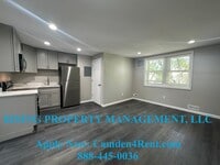 Building Photo - 1554 Bradley Ave