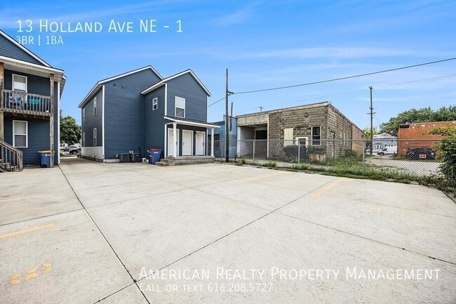 Building Photo - 13 Holland Ave NE