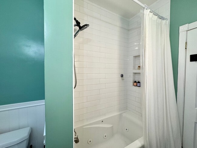 Building Photo - 2965 Grove St