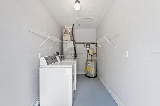 Building Photo - 5100 24th Ave S