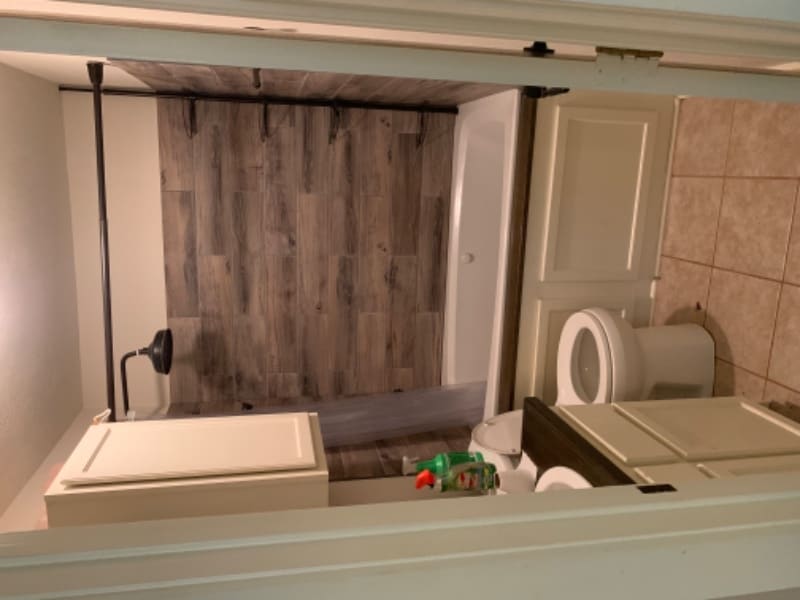 Building Photo - 310 Elaine Dr