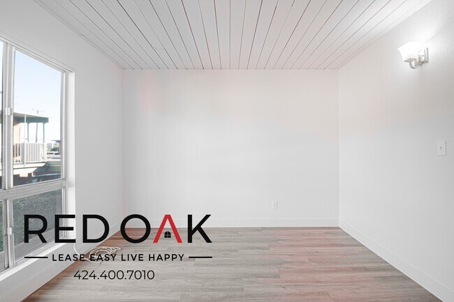 Building Photo - 855 S Citrus Ave