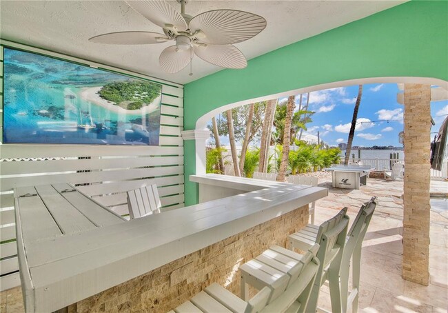 Building Photo - 644 Boca Ciega Isle Dr