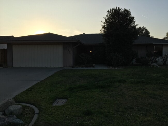 Building Photo - 5609 Logan St