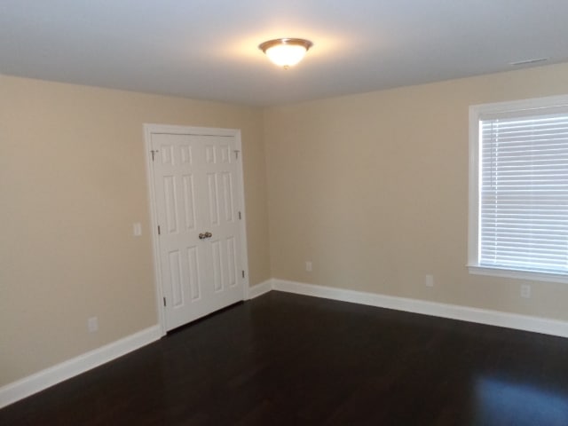 Building Photo - 3024 Silver Springs Ct