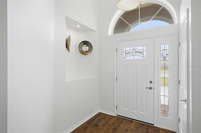 Building Photo - 1 Walton Pl