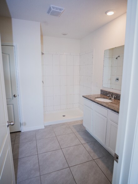 Building Photo - 3721 Swanfalls Terrace