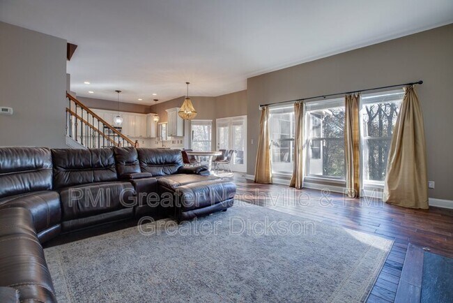 Building Photo - 7393 Riverfront Dr