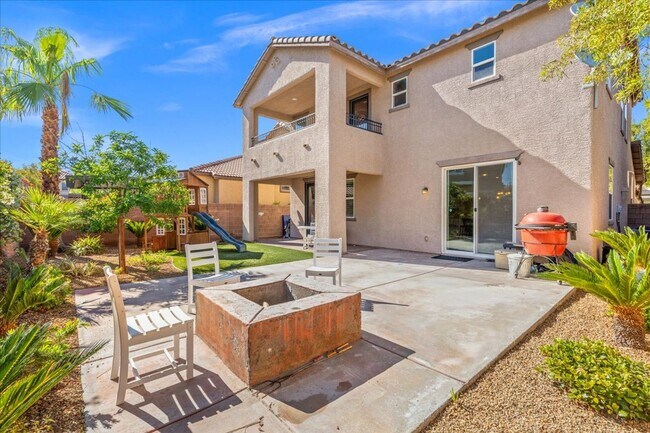 Building Photo - 3 bedroom Home in Summerlin with a Large B...
