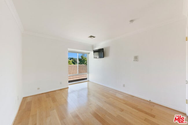 Building Photo - 32173 Sailview Ln