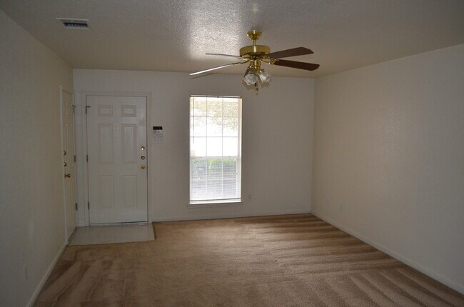 Building Photo - 2108WW