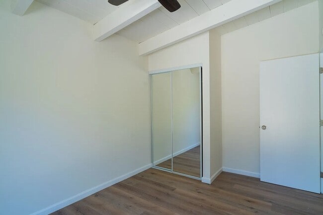 Building Photo - Newly Renovated!! 6 Bedroom property on Baja!