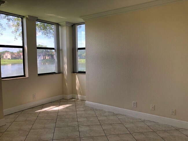 Building Photo - 1244 S Military Trail