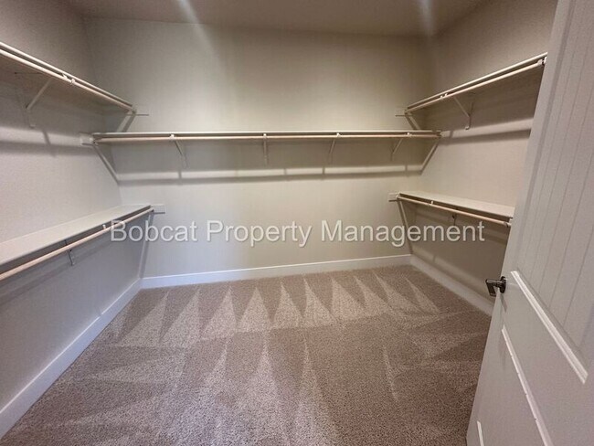 Building Photo - 1631 Delta Downs Dr