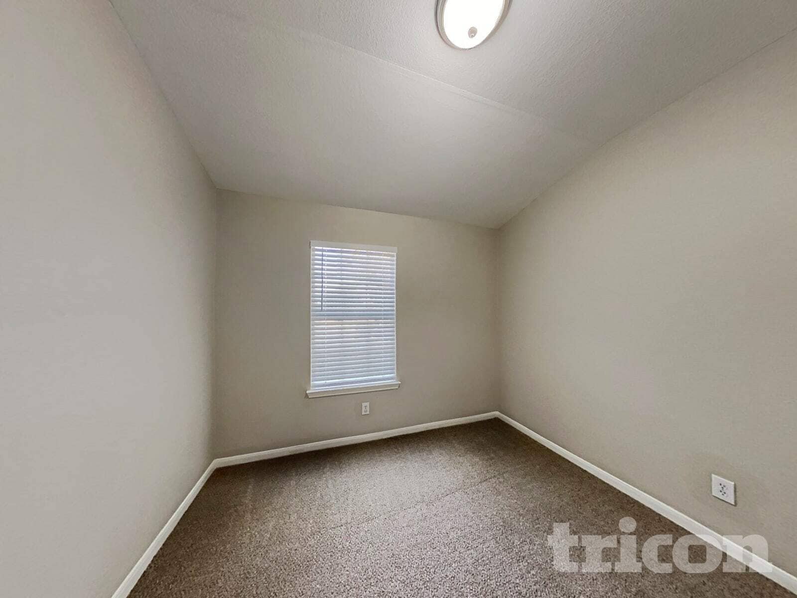 Building Photo - 7711 Sapulpa Ln