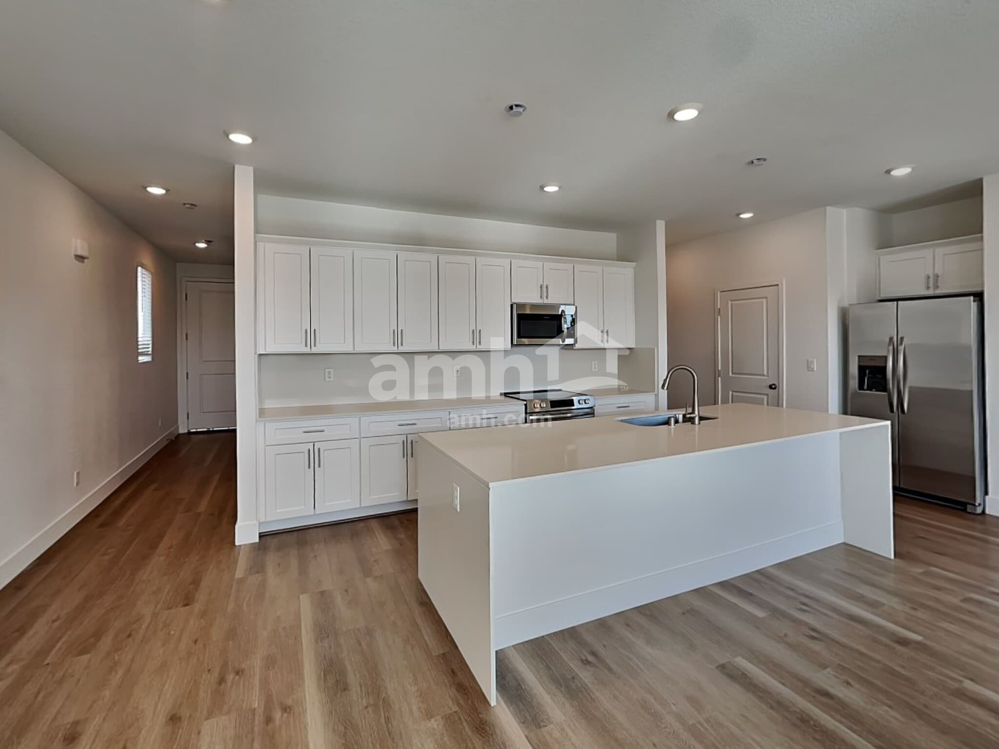 Building Photo - 7919 Banquero Ct