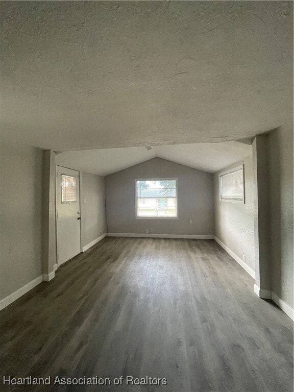 Building Photo - 734 N Franklin St