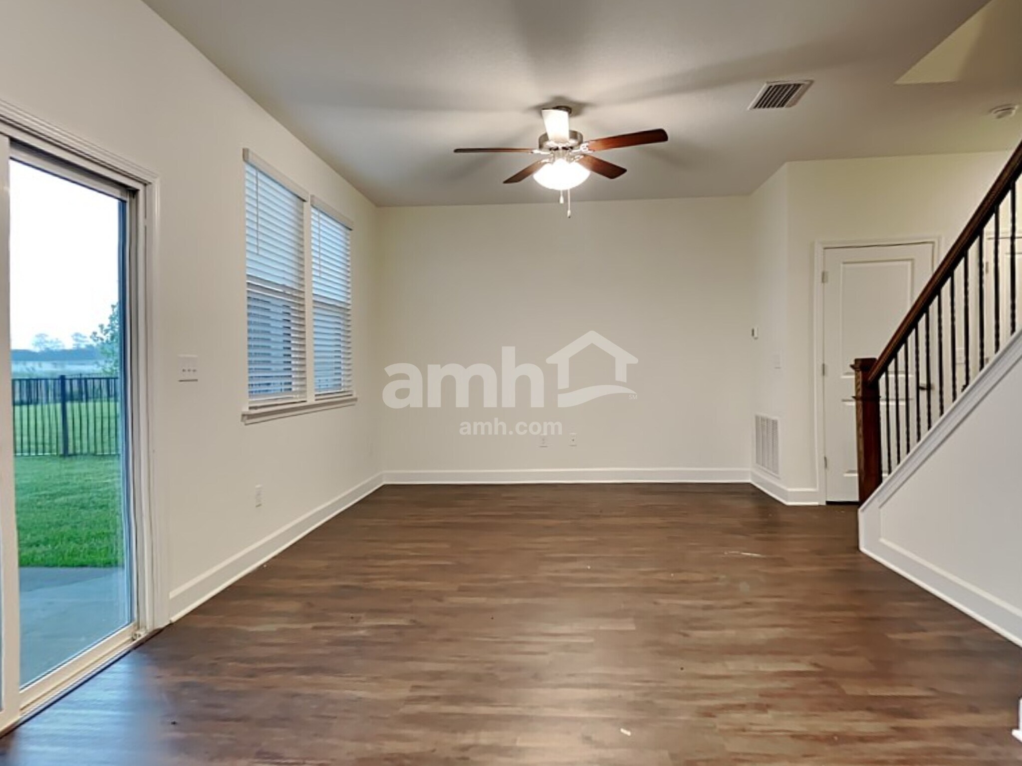 Building Photo - 1003 Tan Tara Trl