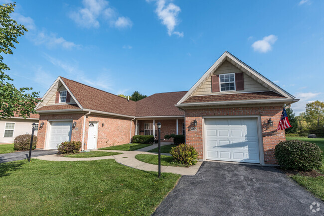 Building Photo - Pine Grove Estates