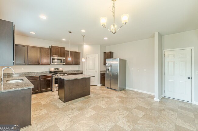 Building Photo - 4730 Brookwood Pl