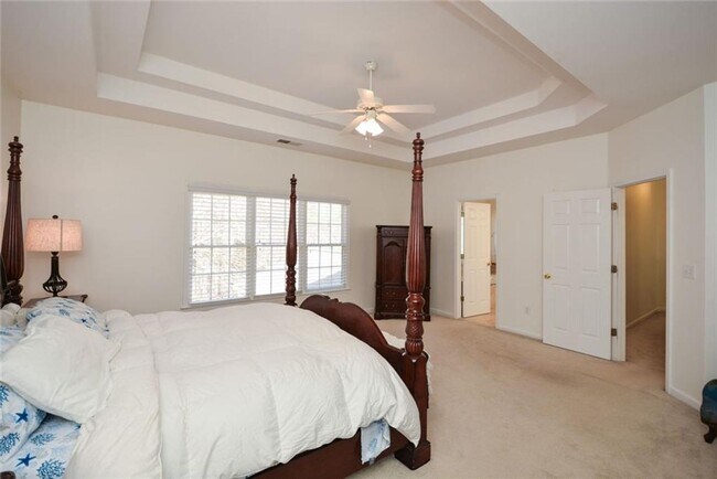 Building Photo - Welcome to this stunning West Cobb home! 5...