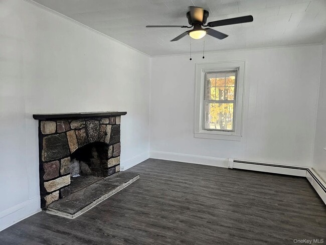 Building Photo - 51 Estrada Rd