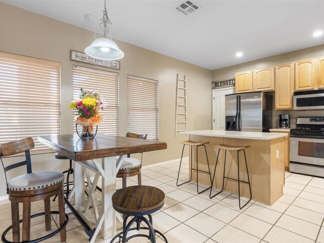 Building Photo - Double the splash- Private Gated Pool & Amenities-The best of both worlds!