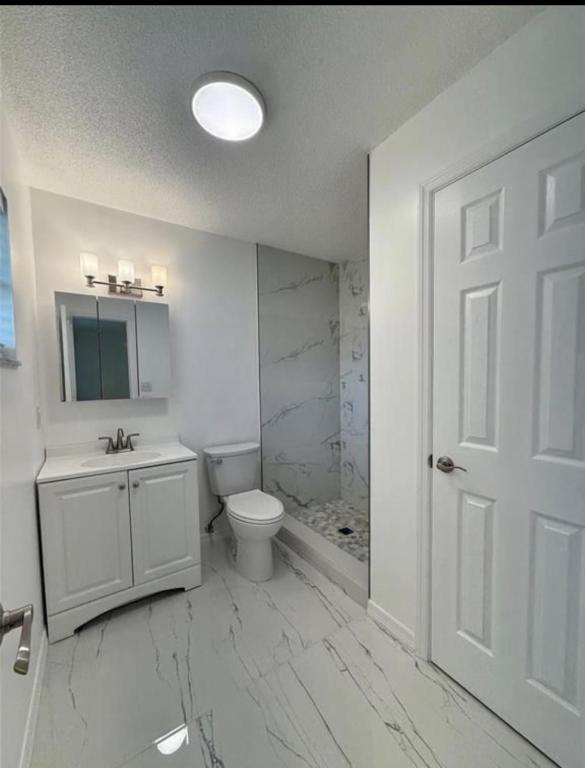 Building Photo - 1617 Birch St