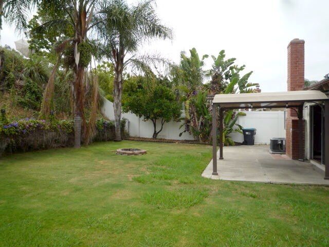 Building Photo - 26601 Avenida Deseo