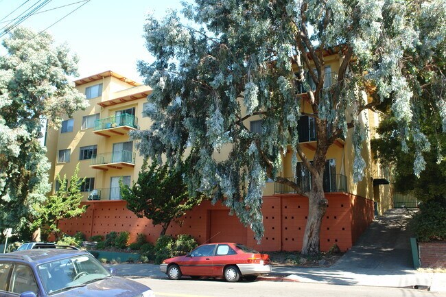 Building Photo - Fairmont Towers Apartments