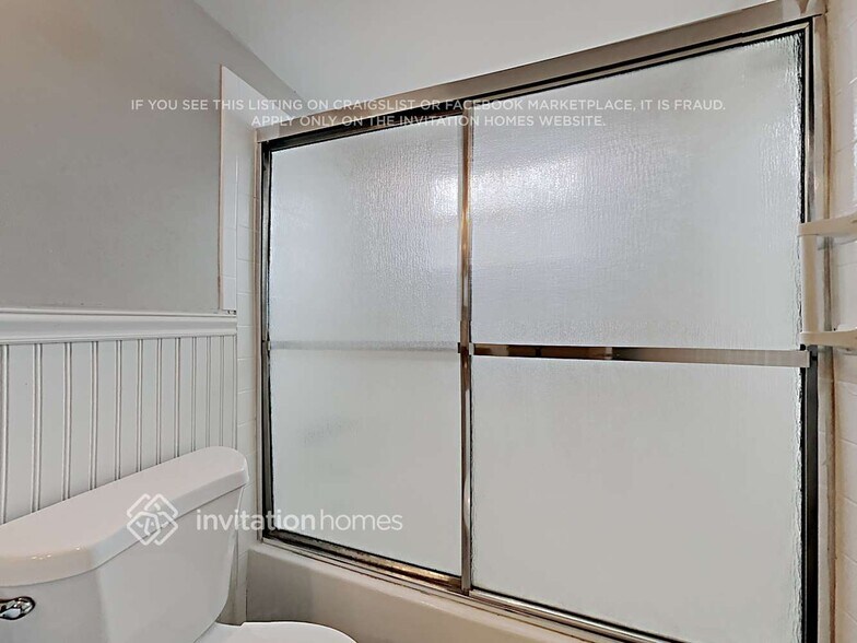 Building Photo - 3205 Matchlock Dr