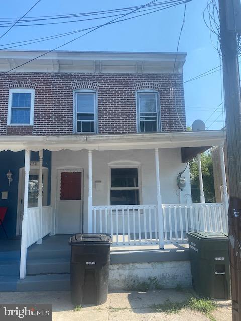 Primary Photo - 776 Coates St