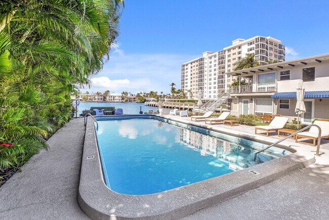 Building Photo - 414 Seasage Dr