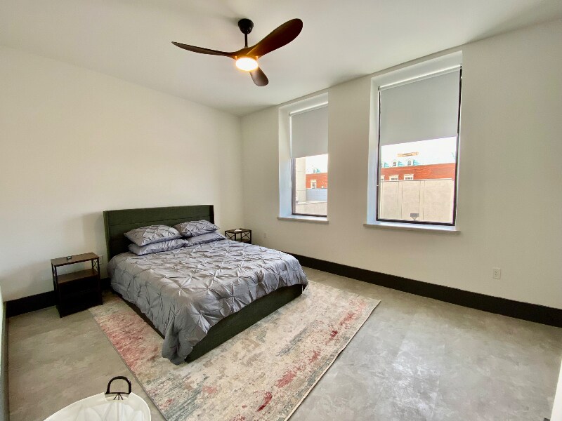 Building Photo - 116 E Randolph Ave