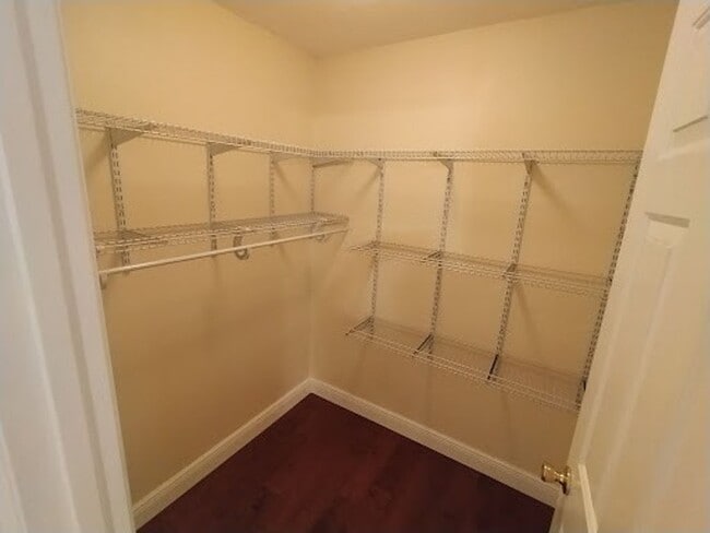 Building Photo - Coming Soon! Beautifully Renovated Clermon...